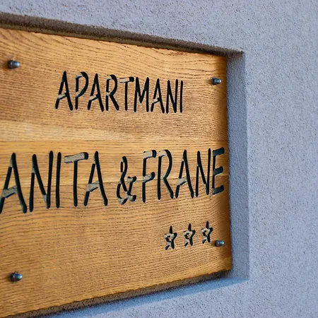 Apartment Af *